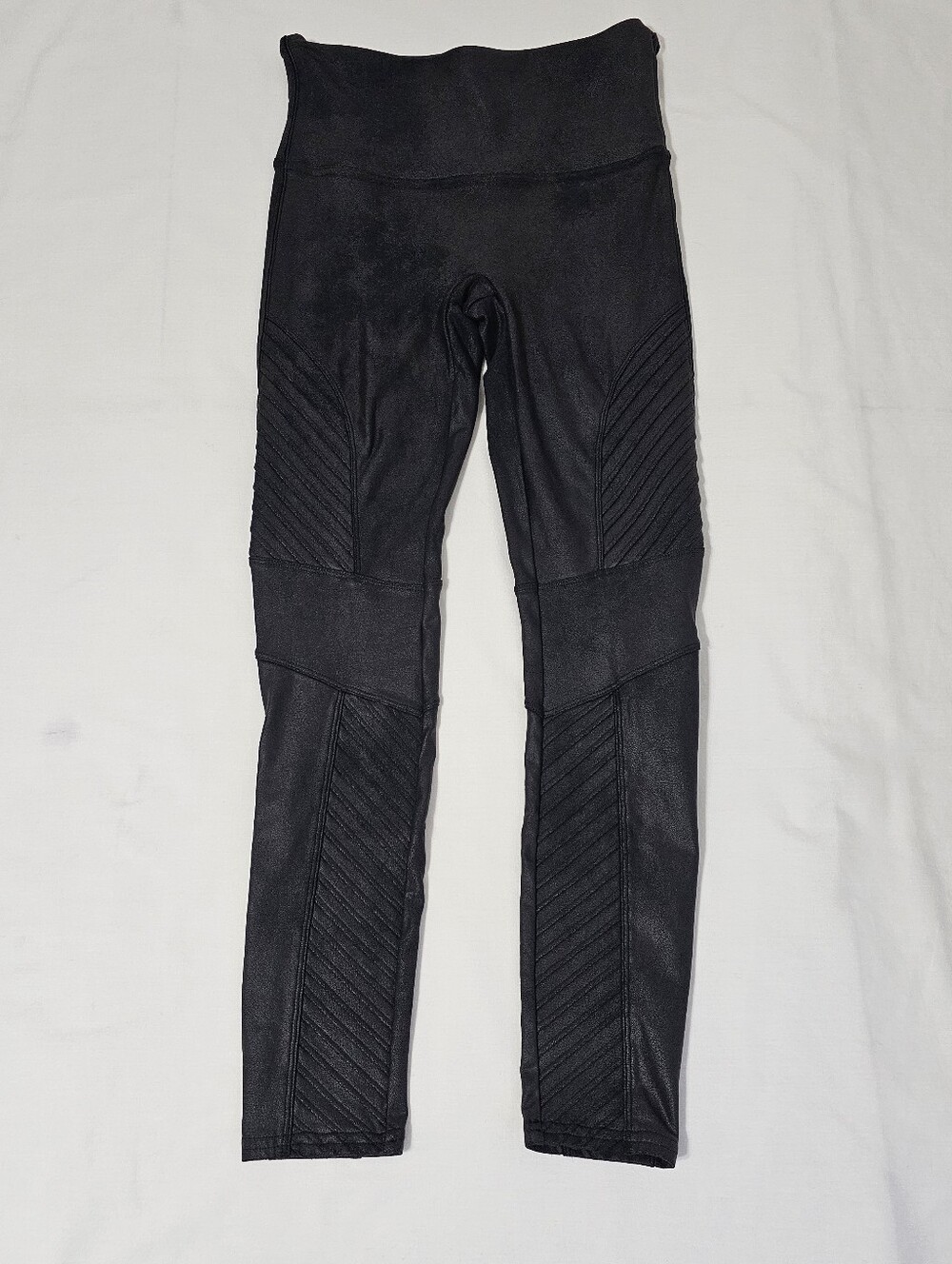 SPANX Faux Leather Moto Leggings Black Petite Medium M Ribbed Panel - Picture 2 of 9